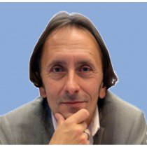 Né sous Franco